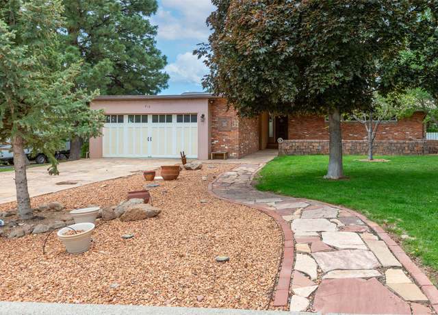 Property at 215 San Juan St, Los Alamos, NM 87544, 5 beds, 3 baths