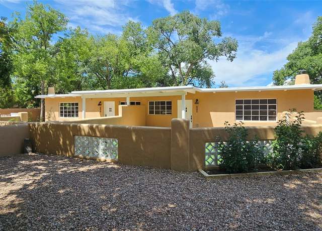 Property at 806 Waldo, Santa Fe, NM 87505, 2 beds, 1 bath
