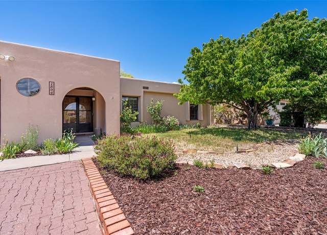 Property at 1894 Esplendor, Santa Fe, NM 87505, 4 beds, 2 baths