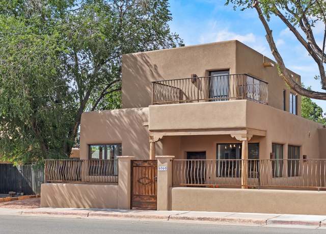 Property at 1701 Paseo De Peralta, Santa Fe, NM 87501, 4 beds, 4.5 baths