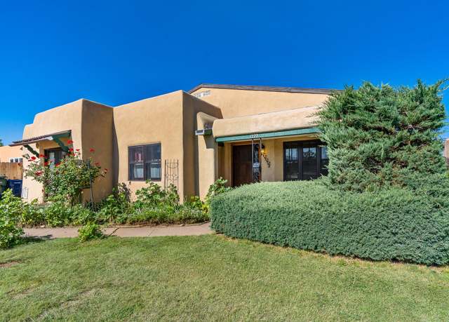 Property at 1222 Vitalia, Santa Fe, NM 87505, 3 beds, 2 baths