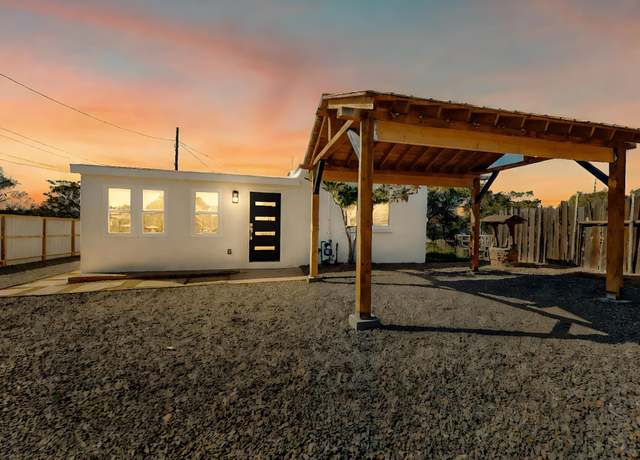 Property at 1629 Agua Fria, Santa Fe, NM 87505, 3 beds, 1 bath