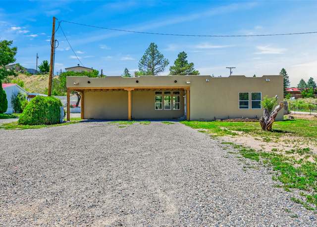 Property at 8 Camino Catalina, Santa Fe, NM 87506, 4 beds, 3 baths