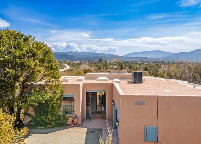 Property at 382 Calle Colina, Santa Fe, NM 87501, 3 beds, 3 baths