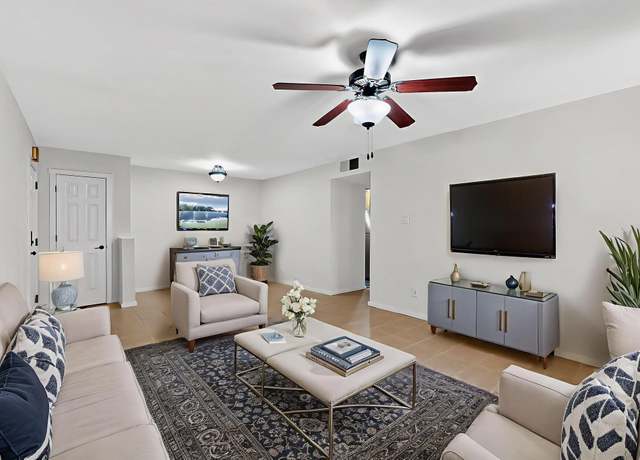 Property at 601 San Mateo #10, Santa Fe, NM 87505, 3 beds, 2 baths