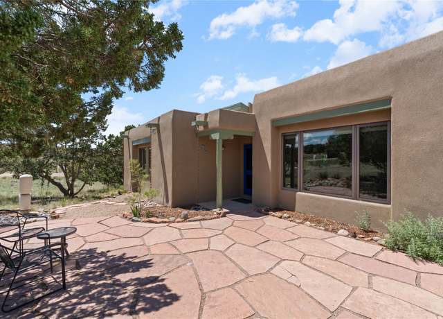 Property at 2 Gavilan Ct, Santa Fe, NM 87508, 3 beds, 2.5 baths