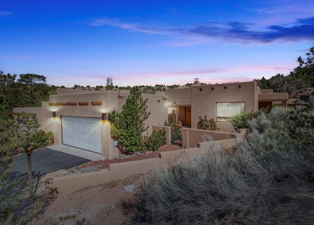 Property at 407 Michelle Ct, Santa Fe, NM 87501, 3 beds, 2 baths