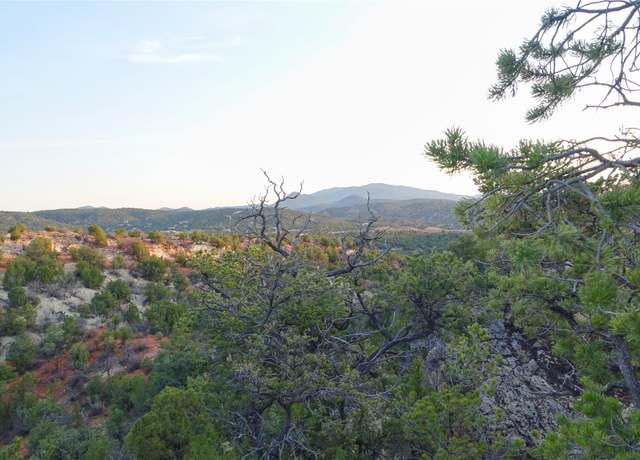 Property at 16 End Of The Trail Rd, NM 87508