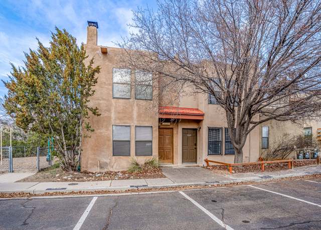 Property at 1534 Avenida De Las Americas, Santa Fe, NM 87507, 2 beds, 1.5 baths