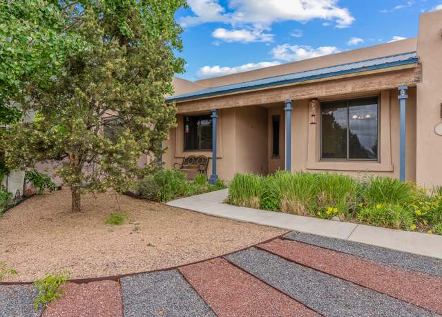 Property at 3 Periwinkle Pl, Santa Fe, NM 87508, 3 beds, 2 baths