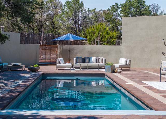 Property at 7 La Vis, Santa Fe, NM 87505, 4 beds, 3.5 baths