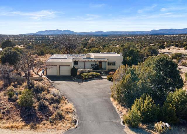 Property at 102 La Senda Rd, White Rock, NM 87547, 3 beds, 3 baths