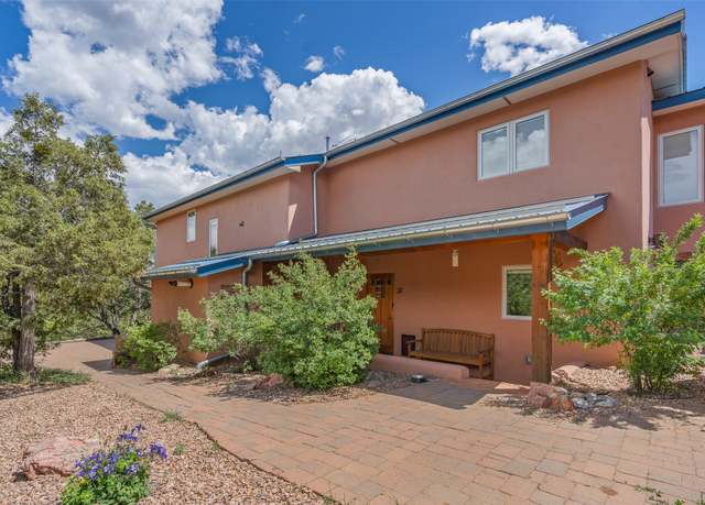 Property at 22 Madre De Dios, Santa Fe, NM 87505, 4 beds, 4.5 baths