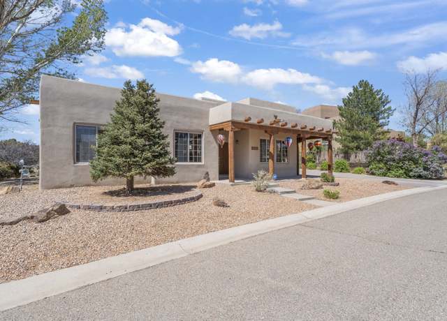 Property at 4105 Soaring Eagle Ln, Santa Fe, NM 87507, 4 beds, 2.5 baths
