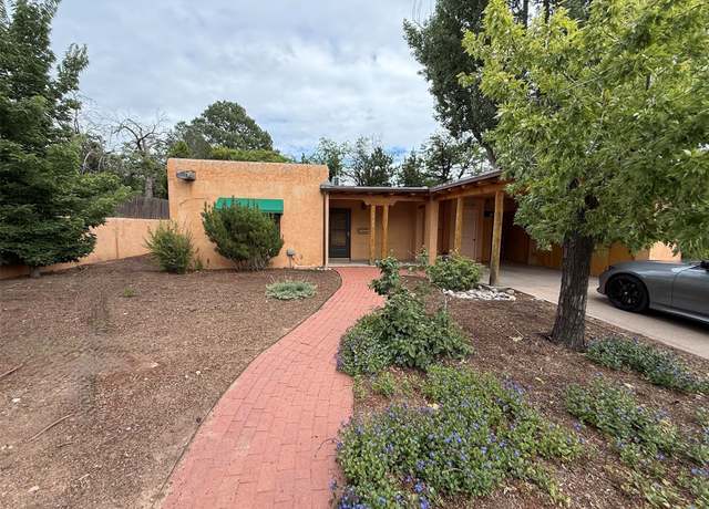 Property at 120 Camino Santiago, Santa Fe, NM 87501, 2 beds, 2 baths