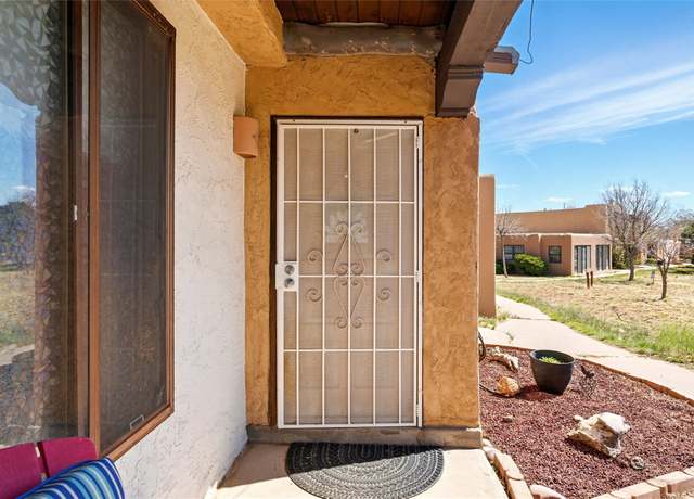 Property at 339 Cheryl Ct, White Rock, NM 87547, 3 beds, 2.5 baths