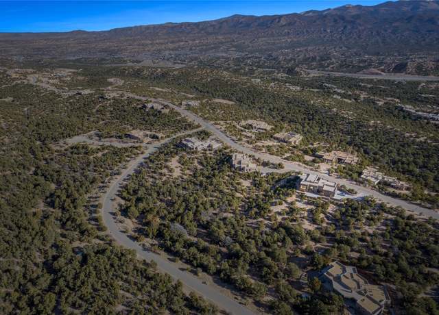 Property at 308 Pawprint Trl, Santa Fe, NM 87506