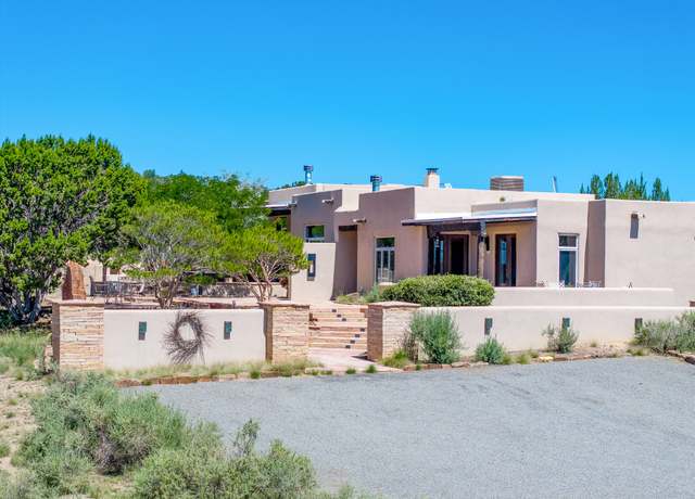 Property at 14 Miners Trl, Santa Fe, NM 87508, 3 beds, 3 baths