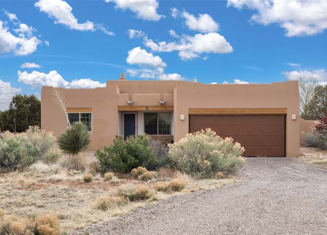 Property at 1 Floresta Dr, Santa Fe, NM 87508, 3 beds, 2 baths