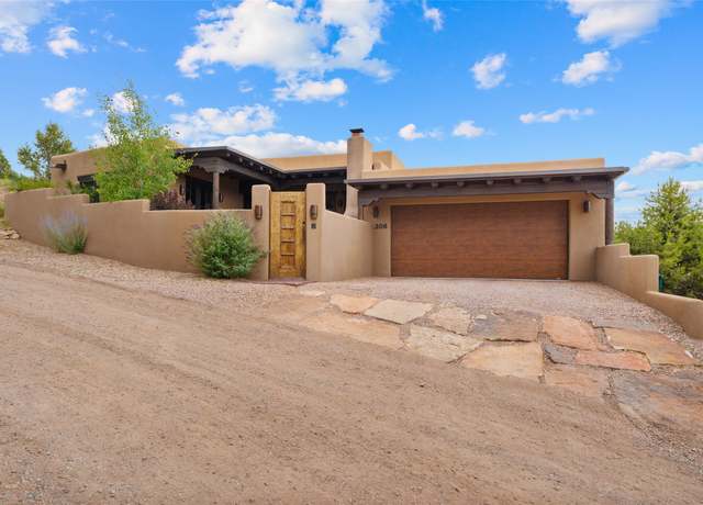 Property at 306 Callecita Pl, Santa Fe, NM 87501, 3 beds, 3 baths
