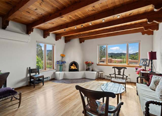 Property at 1810 Calle De Sebastian Unit G1, Santa Fe, NM 87505, 2 beds, 2 baths
