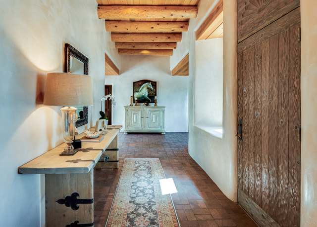 Photo of home in Santa Fe, NM