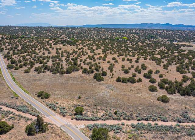 Property at 133 Paseo De La Tierra, Santa Fe, NM 87506