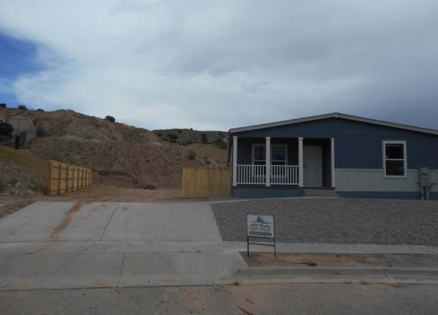 Property at 821 Vista Pointe, Espanola, NM 87532, 3 beds, 2 baths