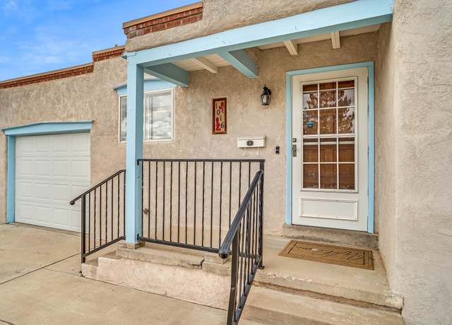 Property at 1016 San Lorenzo Dr, Santa Fe, NM 87505, 3 beds, 2 baths