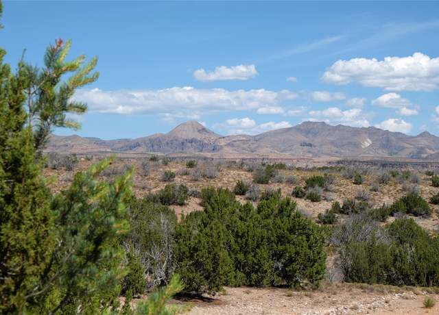 Property at 6038 (Lot 322) Hoochaneetsa Plz S, Cochiti Lake, NM 87083