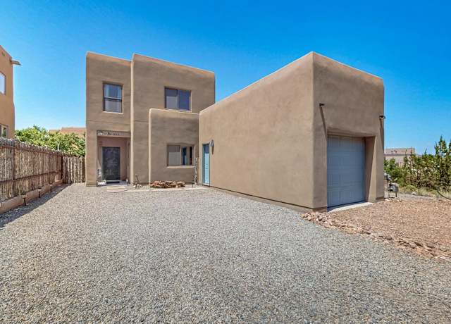 Property at 4644 Callejon Lechuza, Santa Fe, NM 87507, 3 beds, 2.5 baths