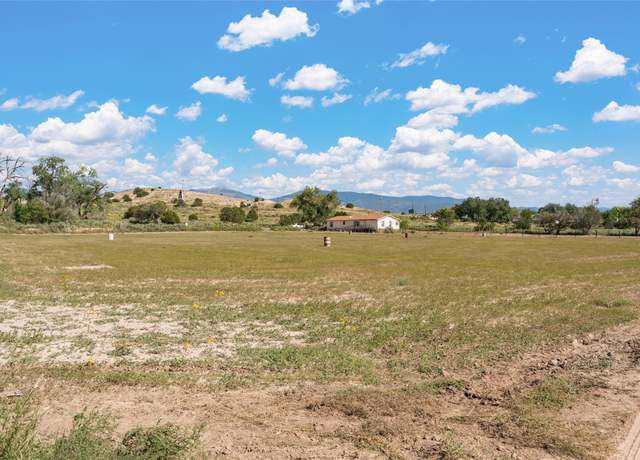 Property at 28 Sunlight Vw, Santa Fe, NM 87506, 3 beds, 2 baths