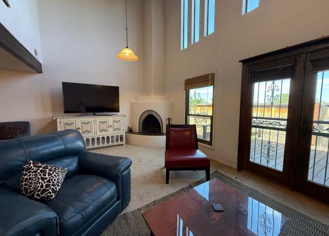 Property at 3112 Plaza Blanca, Santa Fe, NM 87507, 2 beds, 1.5 baths
