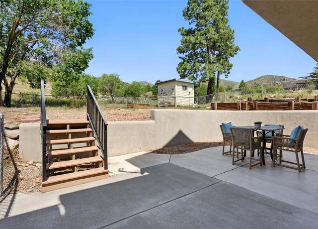 Property at 4857 Yucca St, Los Alamos, NM 87544, 3 beds, 2.5 baths