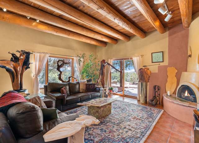 Property at 119 Sunlit Dr W, Santa Fe, NM 87508, 4 beds, 3.5 baths