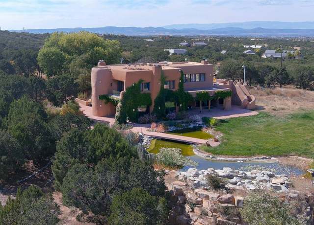 Property at 18 Calle San Martin, Santa Fe, NM 87501, 5 beds, 5.5 baths