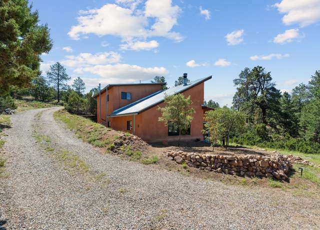 Property at 51 Old Forest Trl, Santa Fe, NM 87505, 1 bed, 1 bath