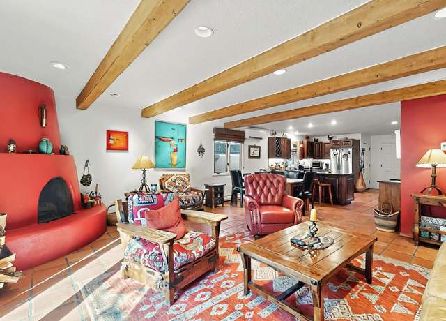 Property at 615 Bishops Lodge Rd #7, Santa Fe, NM 87501, 2 beds, 2.5 baths