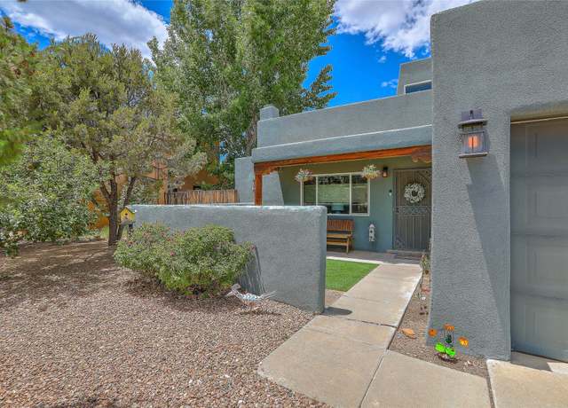 Property at 7513 Kachina Loop, Santa Fe, NM 87507, 3 beds, 2 baths
