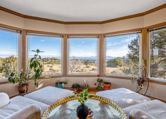 Property at 147 Piedra Loop, White Rock, NM 87547, 5 beds, 5.5 baths