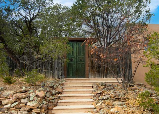Property at 870 Paseo De Don Carlos, Santa Fe, NM 87501, 4 beds, 4.5 baths