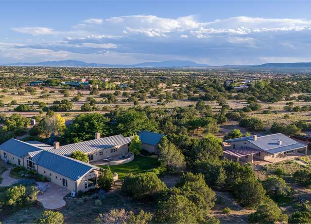 Property at 7 Goodnight Trl W, Santa Fe, NM 87506, 5 beds, 4.5 baths