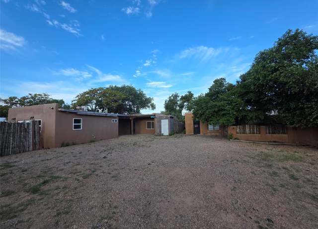 Property at 1506 Cochiti St, Santa Fe, NM 87505, 3 beds, 2 baths