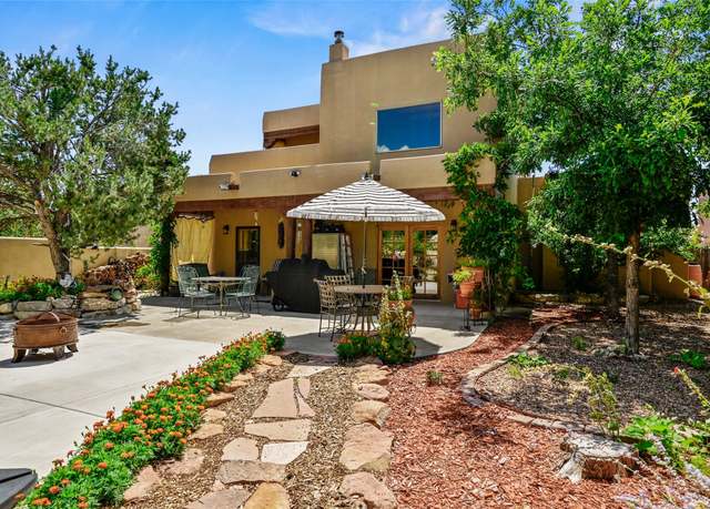 Property at 3005 Pueblo Grande, Santa Fe, NM 87507, 3 beds, 2 baths