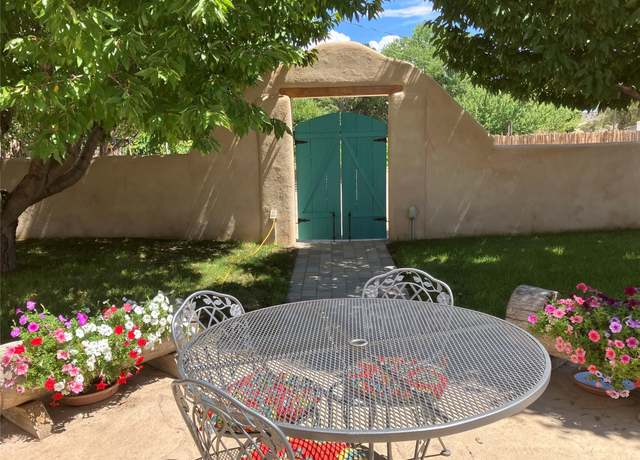 Property at 14 Calle Esquela Vieja, Pena Blanca, NM 87041, 2 beds, 2 baths