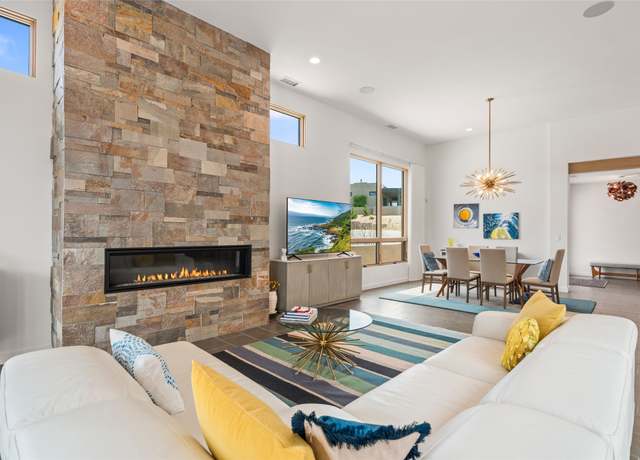 Property at 33 Valverde Ln, Santa Fe, NM 87506, 3 beds, 2.5 baths