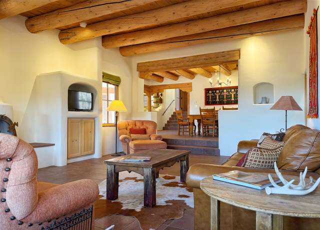 Property at 147 Gonzales #18, Santa Fe, NM 87501, 3 beds, 3 baths