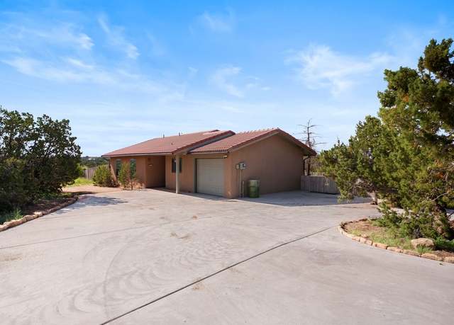 Property at 23 Estacada Rd, Santa Fe, NM 87508, 3 beds, 2 baths