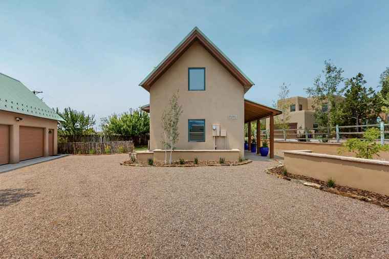 Photo of 1701 W Alameda Santa Fe, NM 87501
