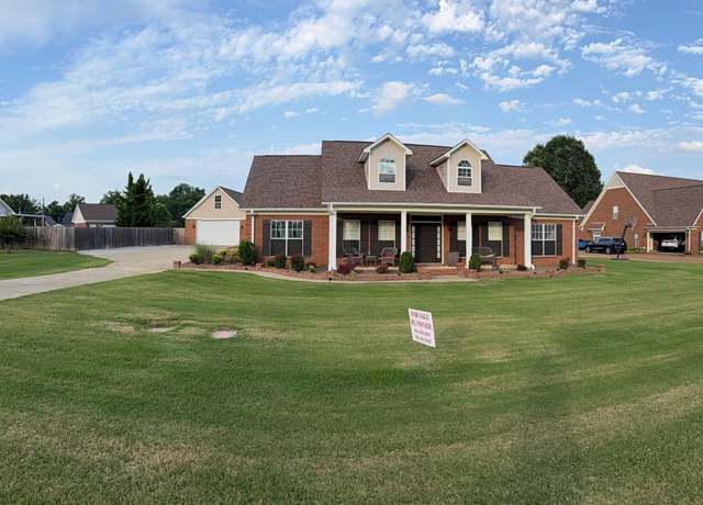 Property at 64 Jessie Cv, Atoka, TN 38004, 4 beds, 3.5 baths